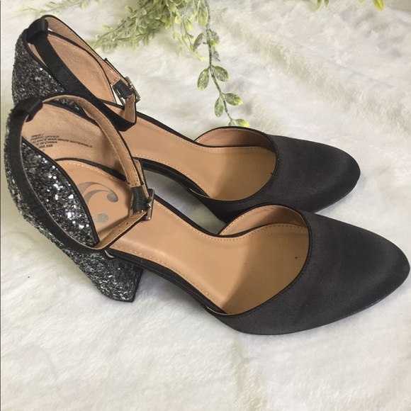 Charming Charlie Shoes - Charming Charlie glitter heels size 7